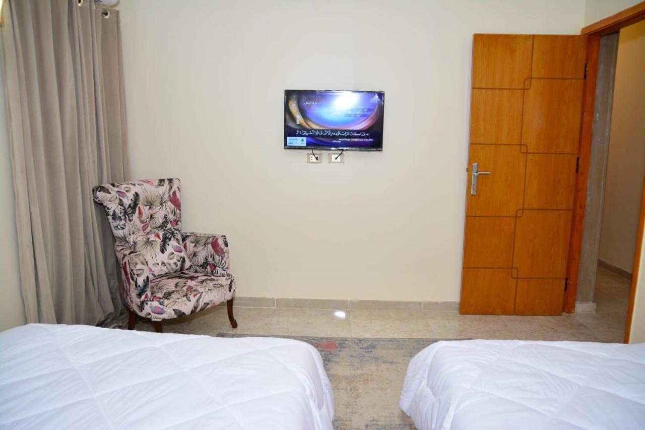 Pyramid View Gh Hotel Kafrat al Jabal Bagian luar foto