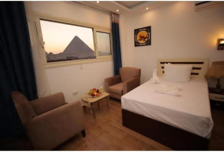 Pyramid View Gh Hotel Kafrat al Jabal Bagian luar foto