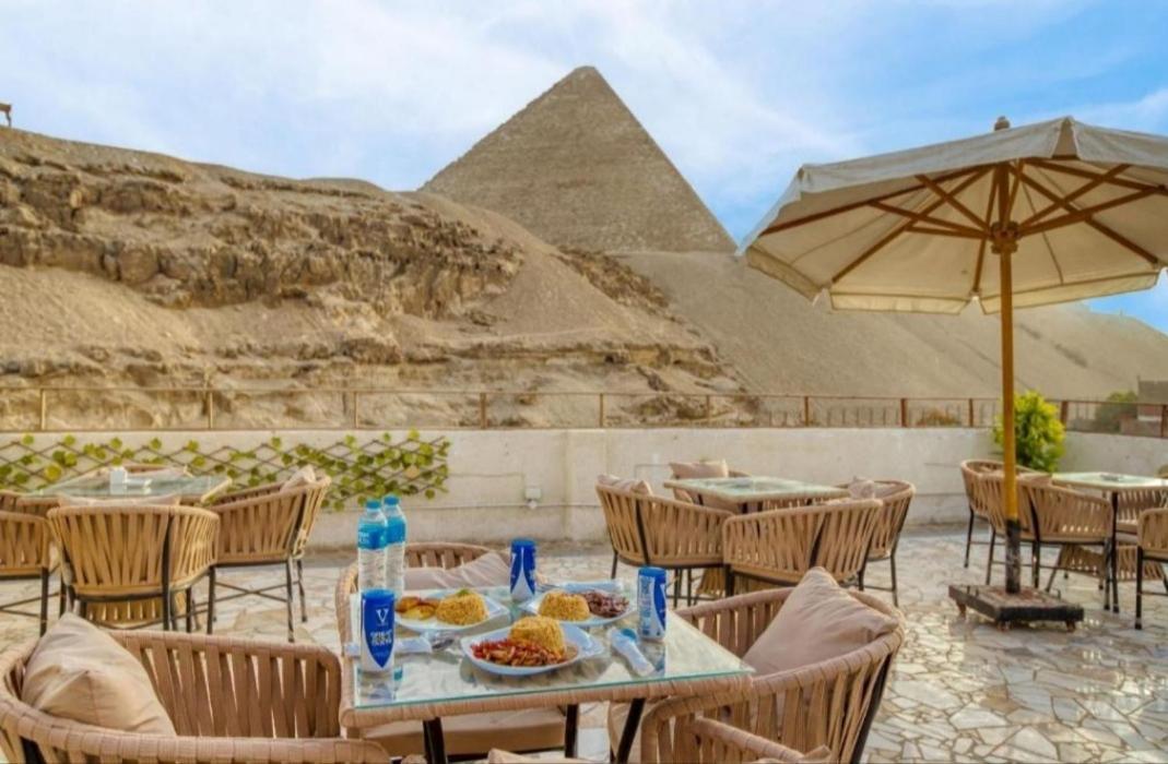 Pyramid View Gh Hotel Kafrat al Jabal Bagian luar foto
